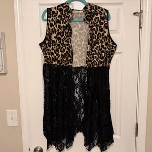 Southern Tide Leopard and Black Lace Vest duster cardigan Large XL